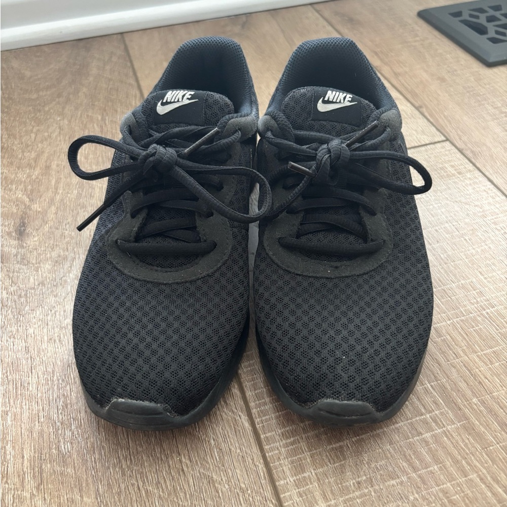 Nike Black Athletic Shoes